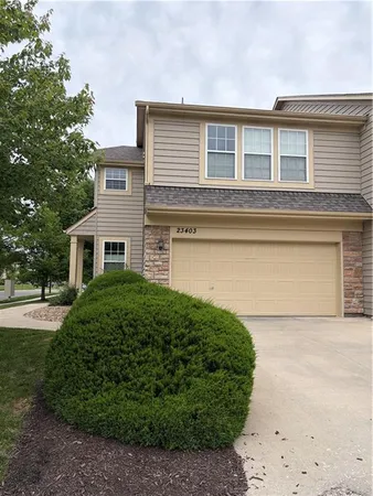 $308,000 | 23403 West 89th Terrace, Lenexa, KS 66227