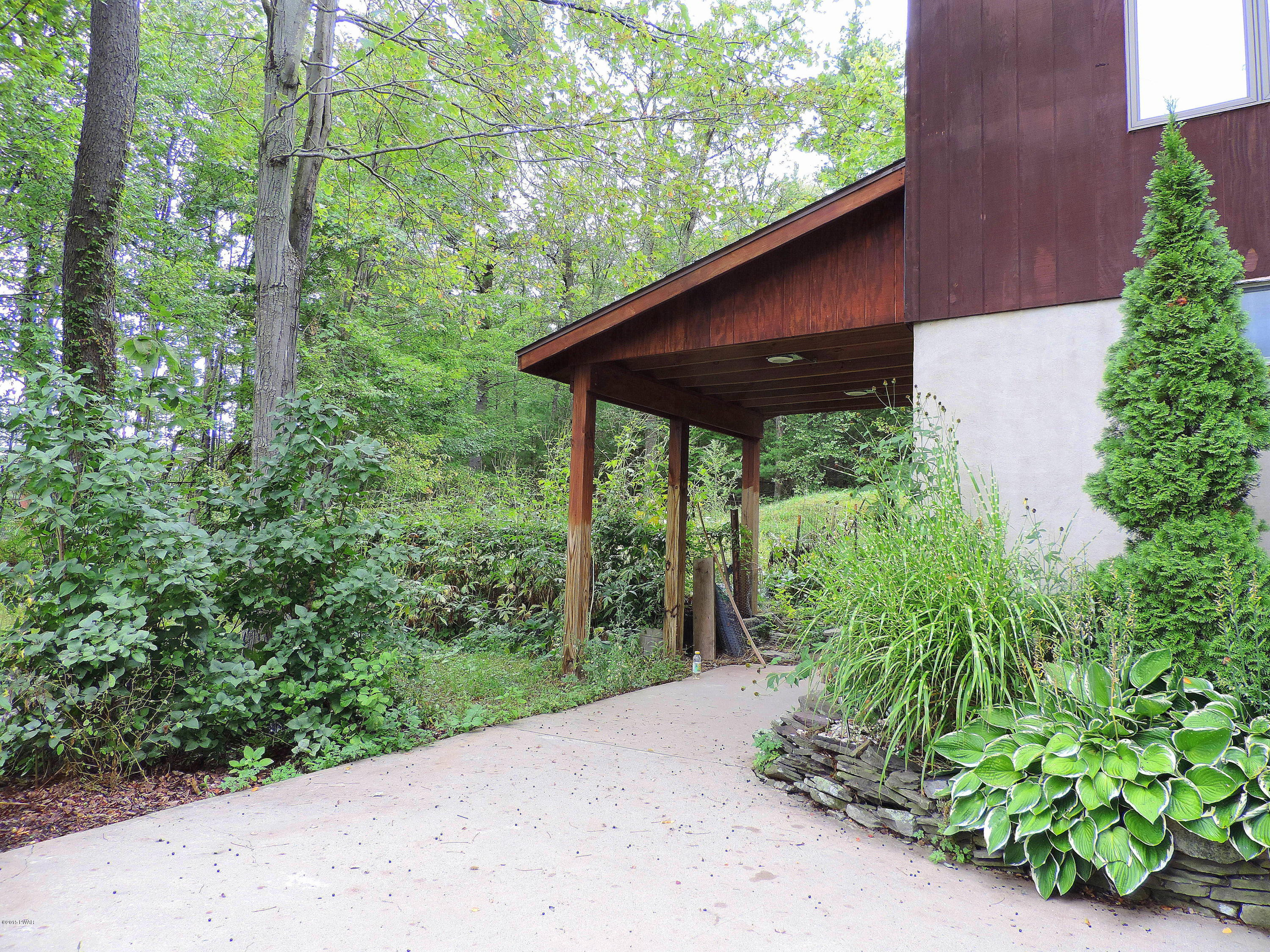 124 Kleinhans Road Hawley, PA 18428 - Photo 39 of 40
