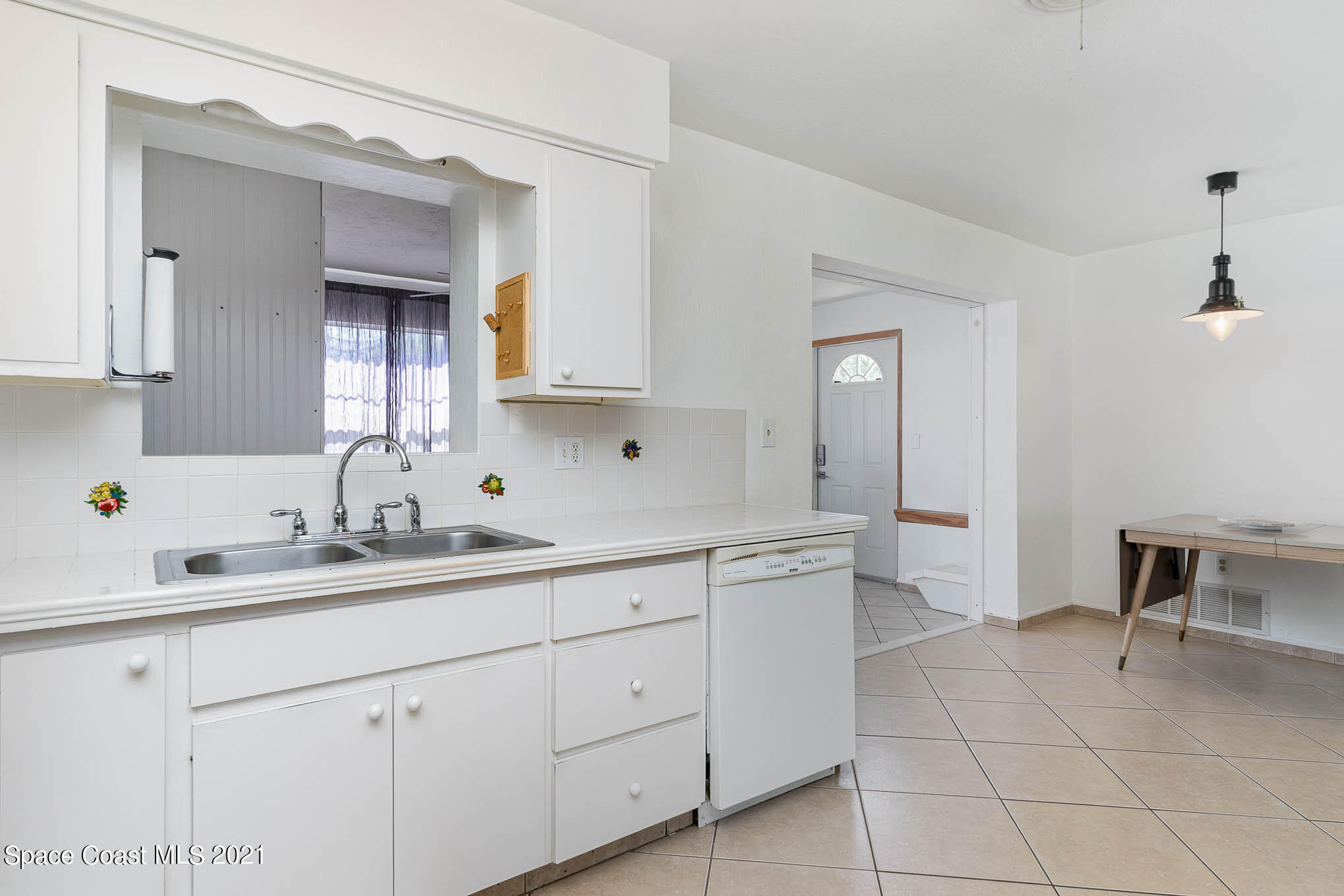 600 Capri Road Cocoa Beach, FL 32931 - Photo 12 of 29 NDP00230-Edit