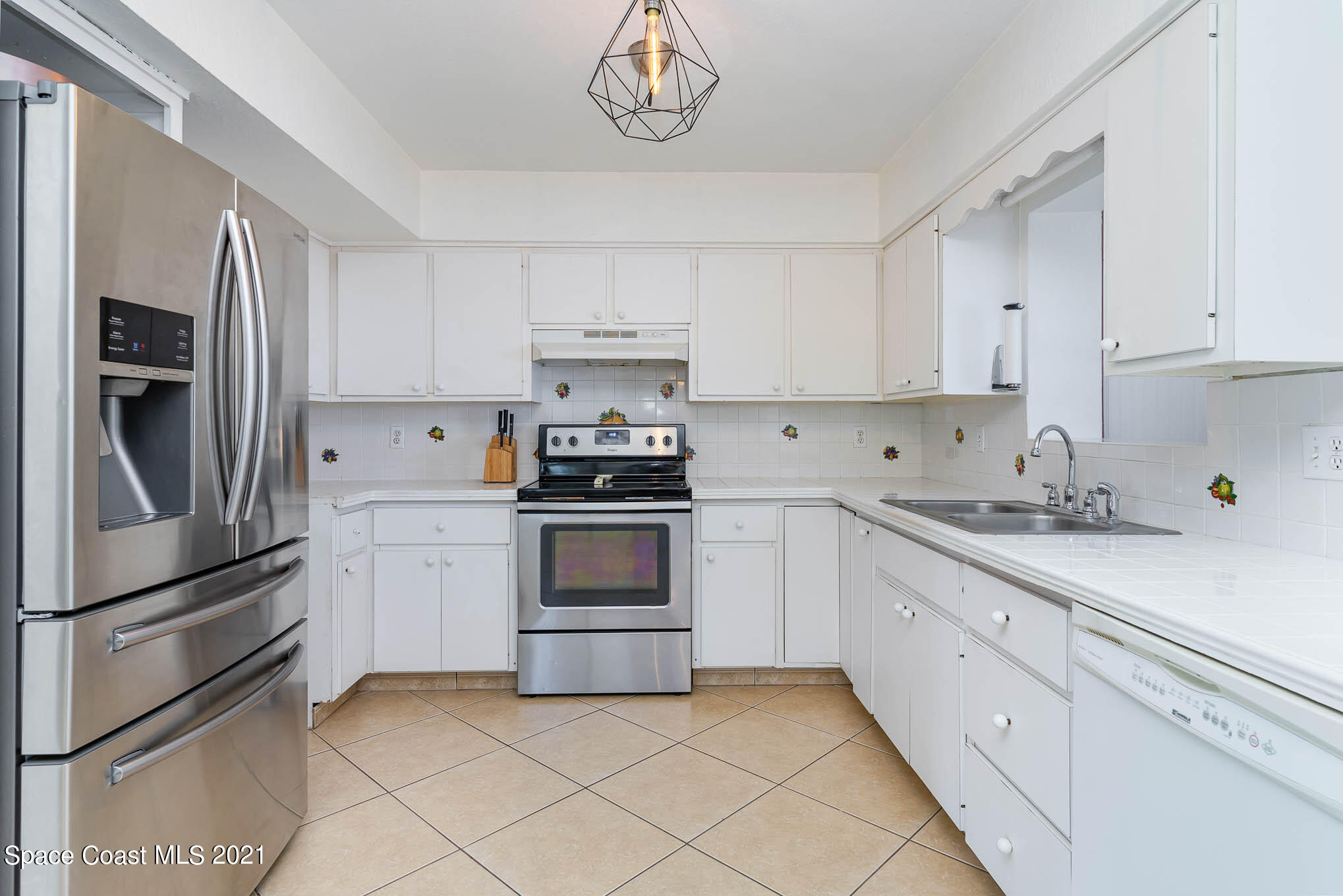600 Capri Road Cocoa Beach, FL 32931 - Photo 10 of 29 NDP00225-Edit
