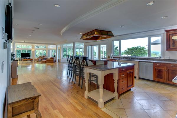 102 Kettle Hole Road Bolton, MA 01740 - Photo 11 of 30 Gallery Image 11