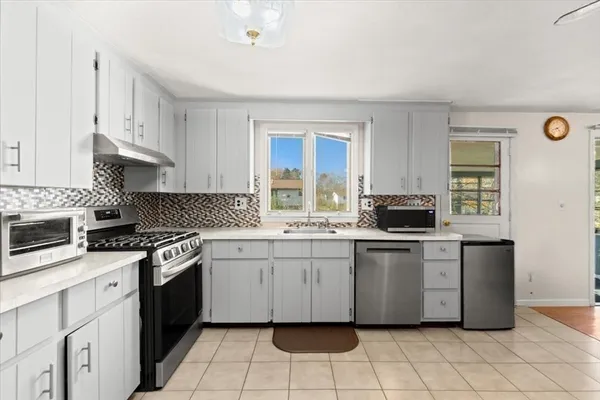$4,500 | 30 Hemlock Terrace, Randolph, MA 02368