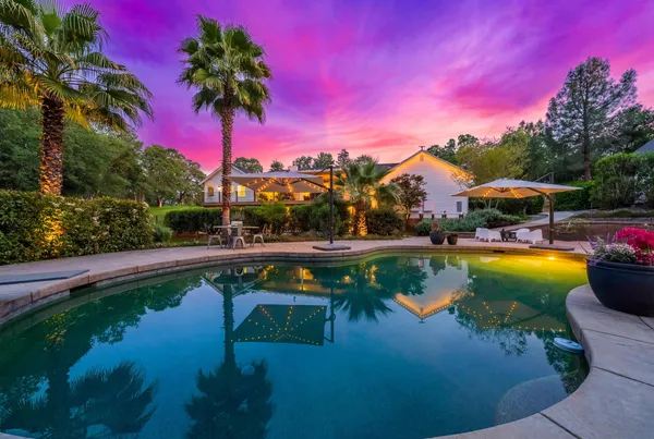 $1,175,000 | 8101 Montgomery Circle, Redding, CA 96001