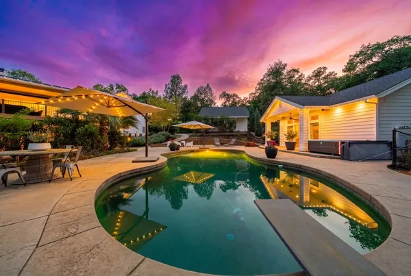 $1,175,000 | 8101 Montgomery Circle, Redding, CA 96001