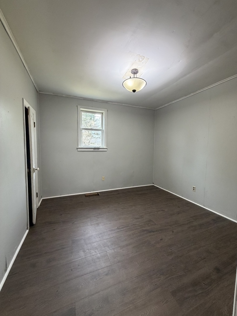 302 Jackson Street Saybrook, IL 61770 - Photo 11 of 24 Gallery Image 11