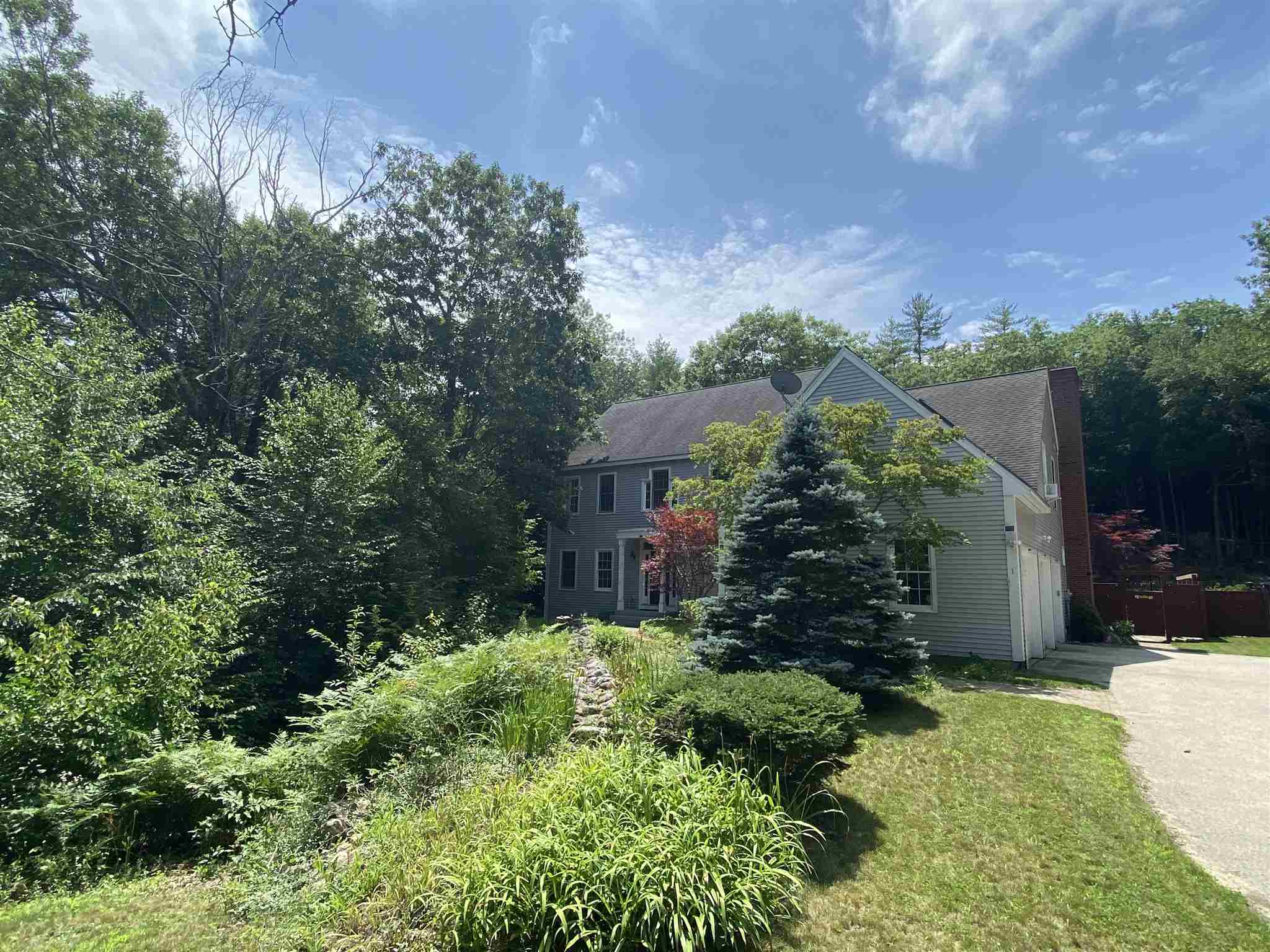 1 Huckabee Farm Road Amherst, NH 03031 - Photo 3 of 38