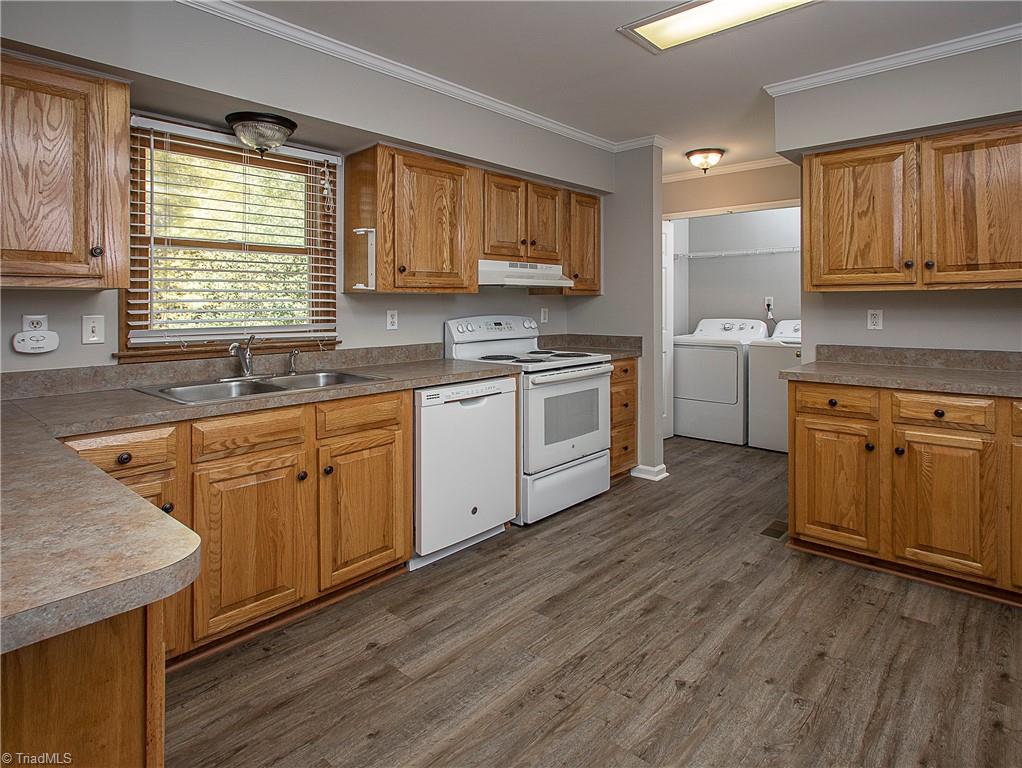 5643 Preston Loop Mebane, NC 27302 - Photo 7 of 22 Gallery Image 7