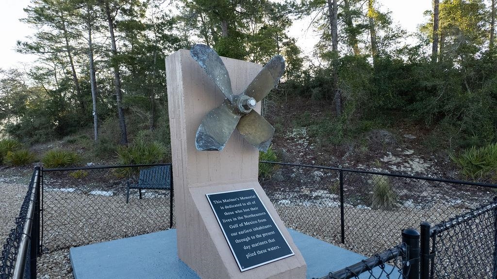 588 River Road Carrabelle, FL 32322 - Photo 1 of 70