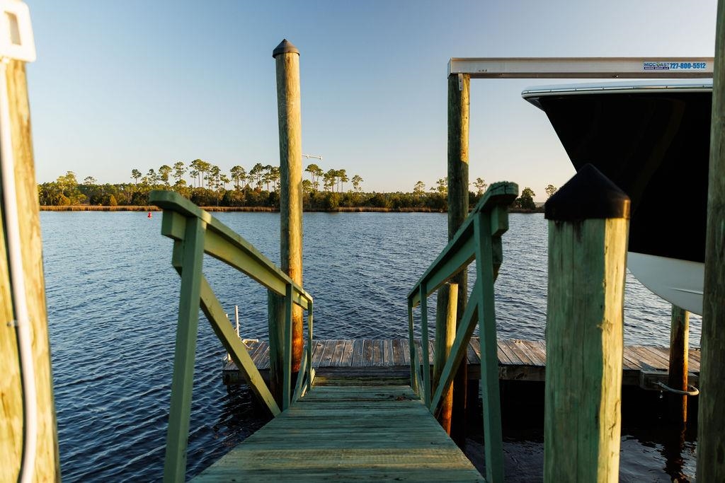 588 River Road Carrabelle, FL 32322 - Photo 12 of 70