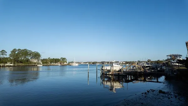 $775,000 | 588 River Road, Carrabelle, FL 32322