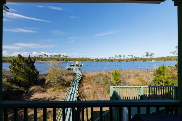 $775,000 | 588 River Road, Carrabelle, FL 32322