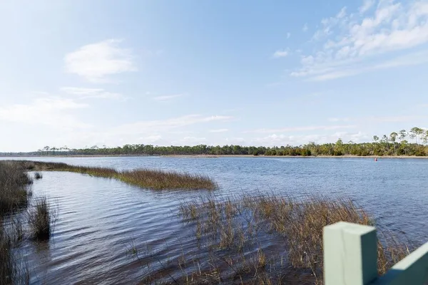 $775,000 | 588 River Road, Carrabelle, FL 32322