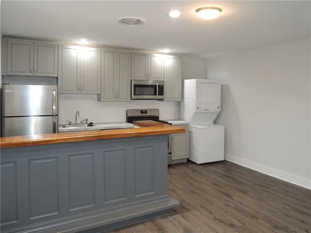 $1,450 | 424 Cherokee Street, New Orleans, LA 70118