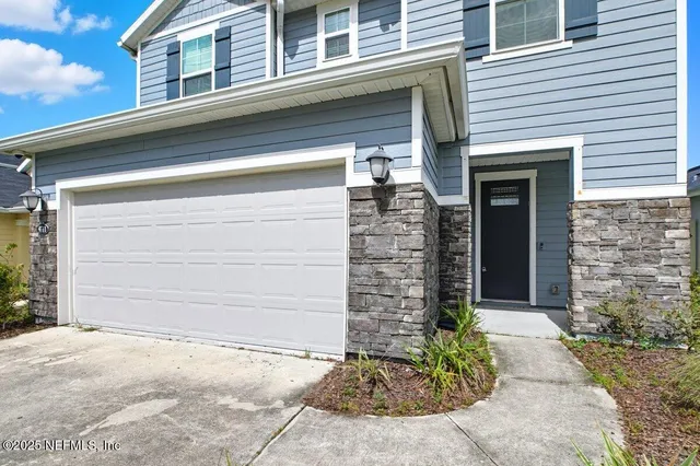 $290,000 | 9711 Skydive Court, Jacksonville, FL 32221