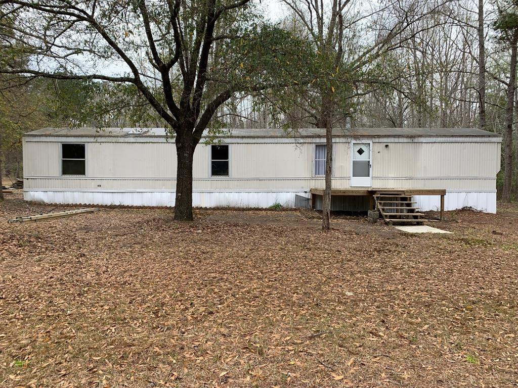 1233 Beall Springs Road Gibson, GA 30810 - Photo 1 of 16 Main View