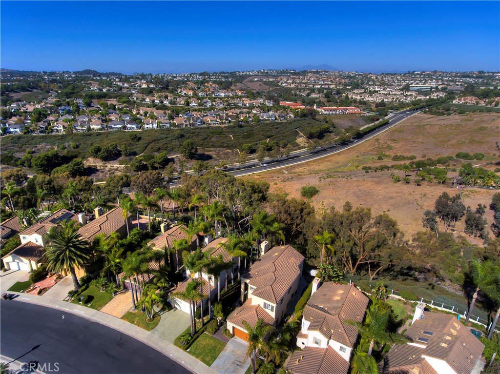 26 Imperatrice Dana Point, CA 92629 - Photo 34 of 58 an aerial view of residential houses with outdoor space