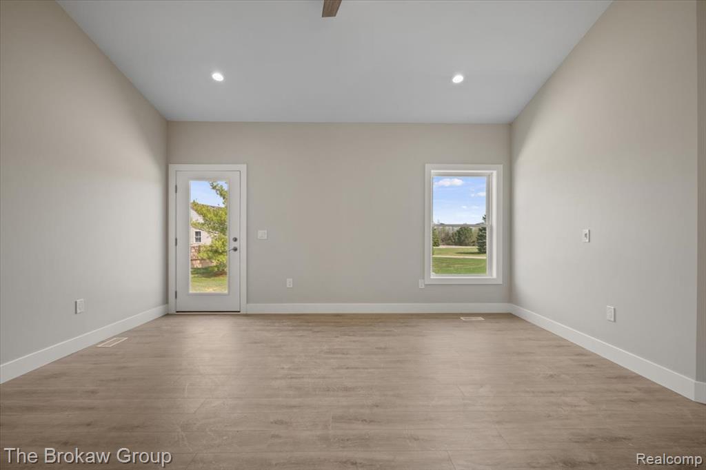 3371 Meadow Ridge Court Davison, MI 48423 - Photo 13 of 40 Gallery Image 13