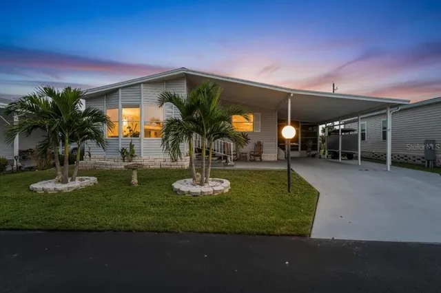 $220,000 | 8102 Marie Lane, Ellenton, FL 34222