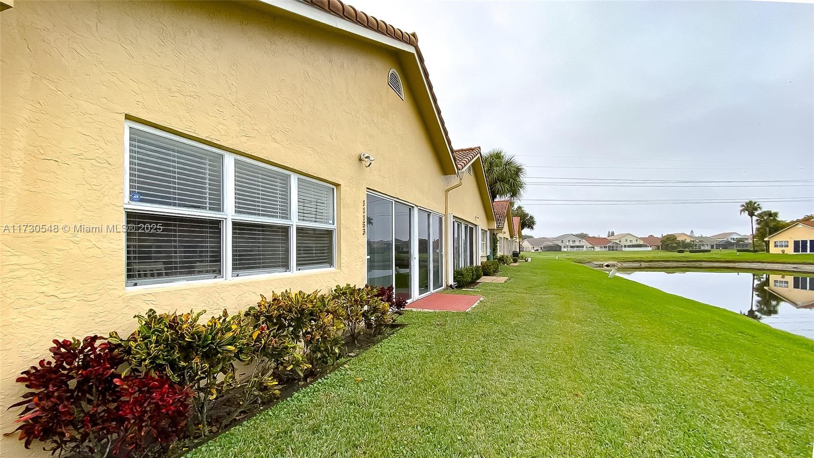 11153 Rios Road Boca Raton, FL 33498 - Photo 27 of 31