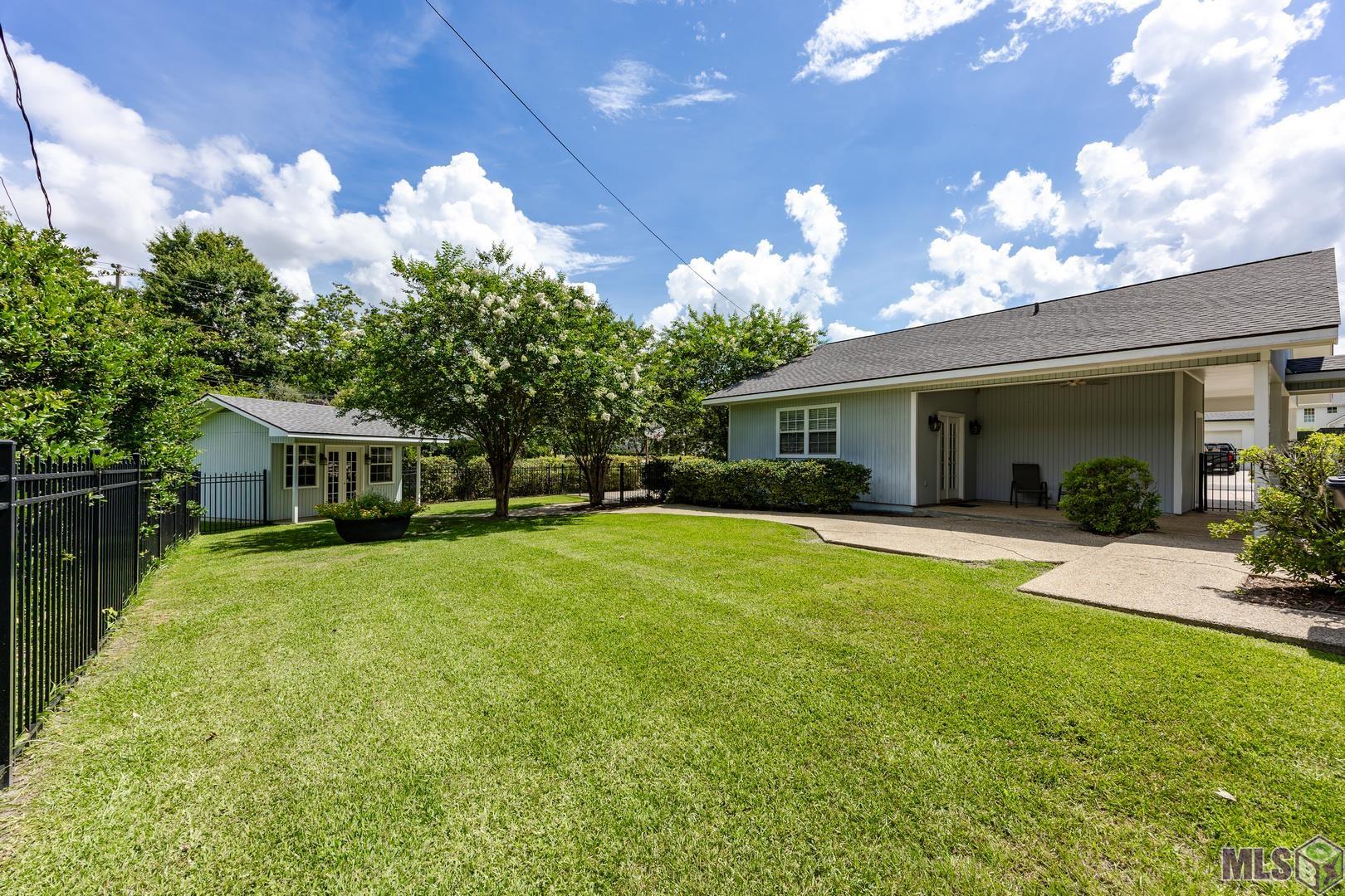 8675 West Fairway Drive Baton Rouge, LA 70809 - Photo 4 of 45