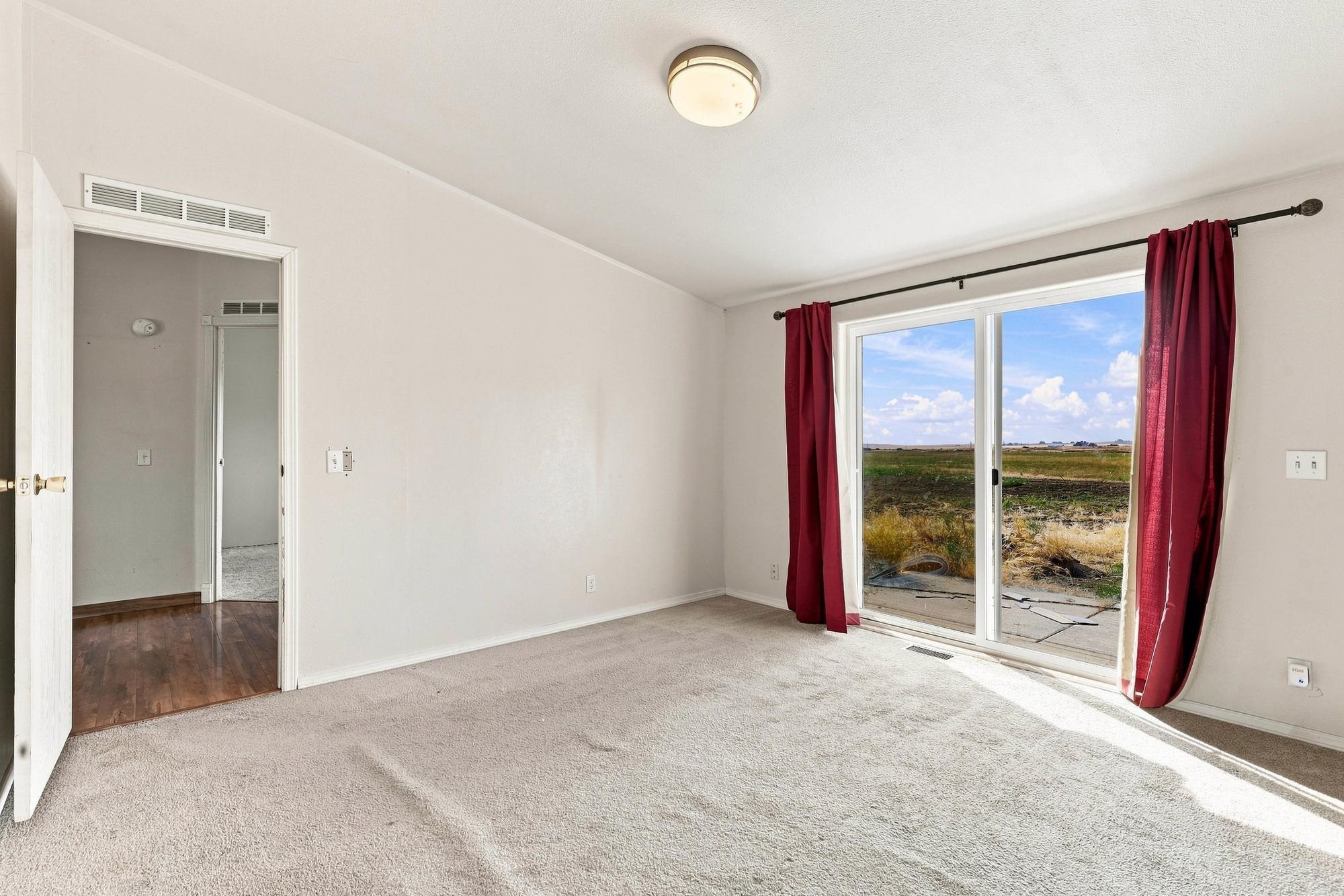 52900 Bisson Road East Reardan, WA 99029 - Photo 12 of 43 Gallery Image 12