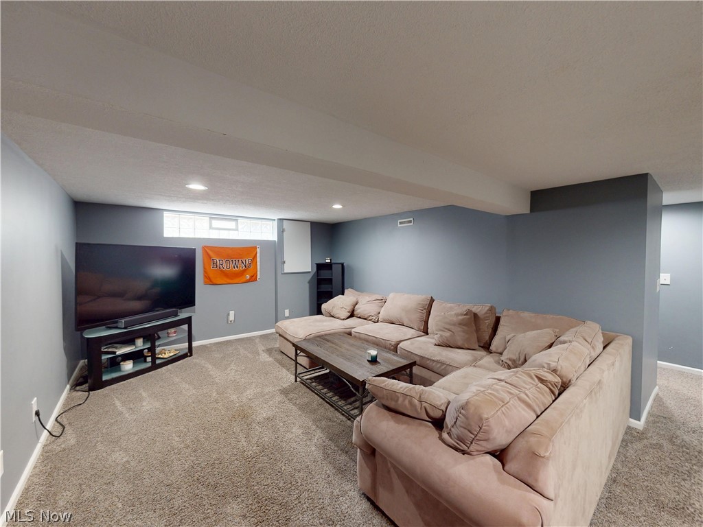 7990 Stockbridge Road Mentor, OH 44060 - Photo 17 of 36 Gallery Image 17