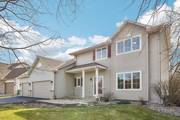 $549,900 | 5669 Oak View Court, Savage, MN 55378