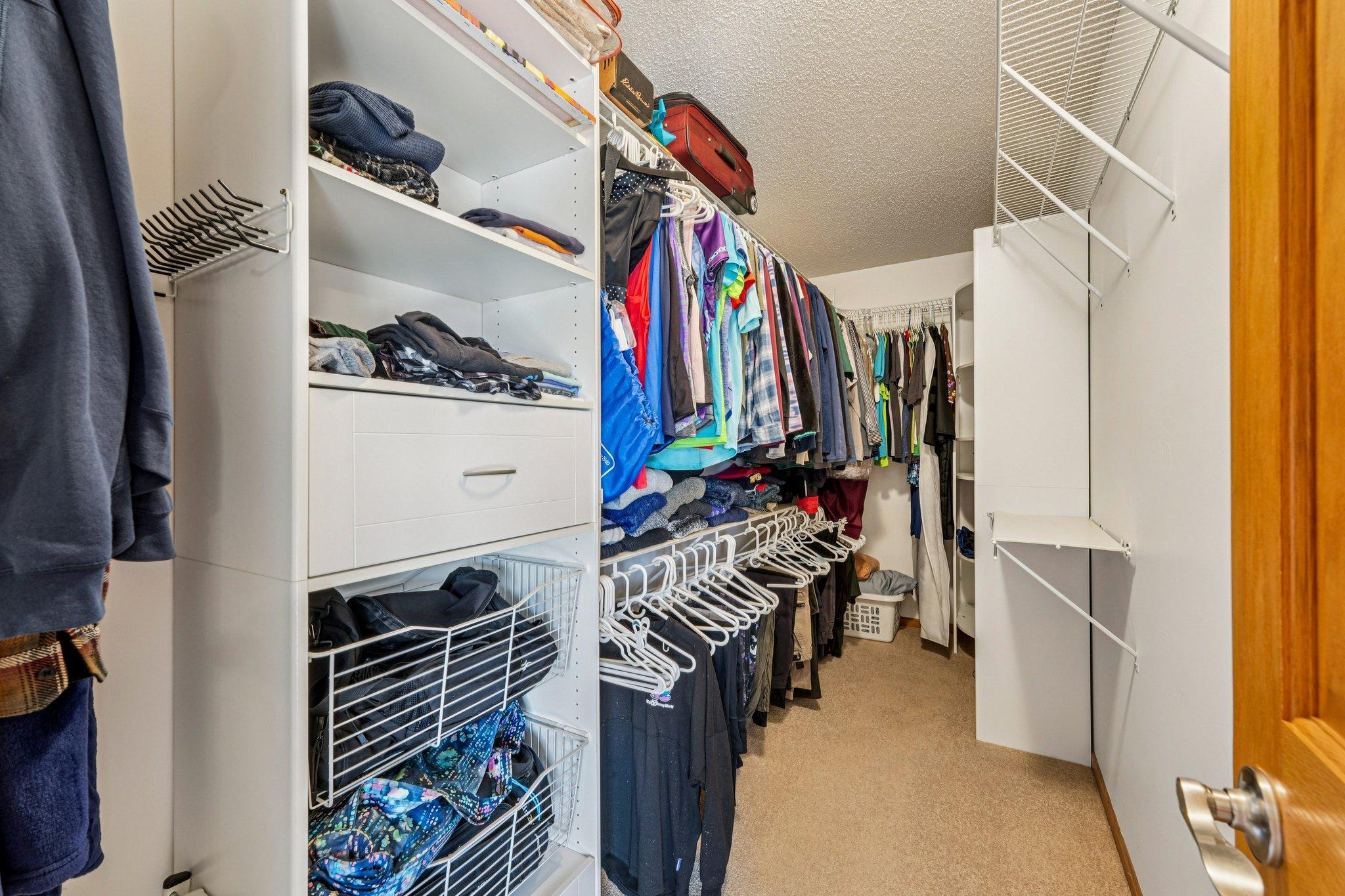 5669 Oak View Court Savage, MN 55378 - Photo 27 of 43