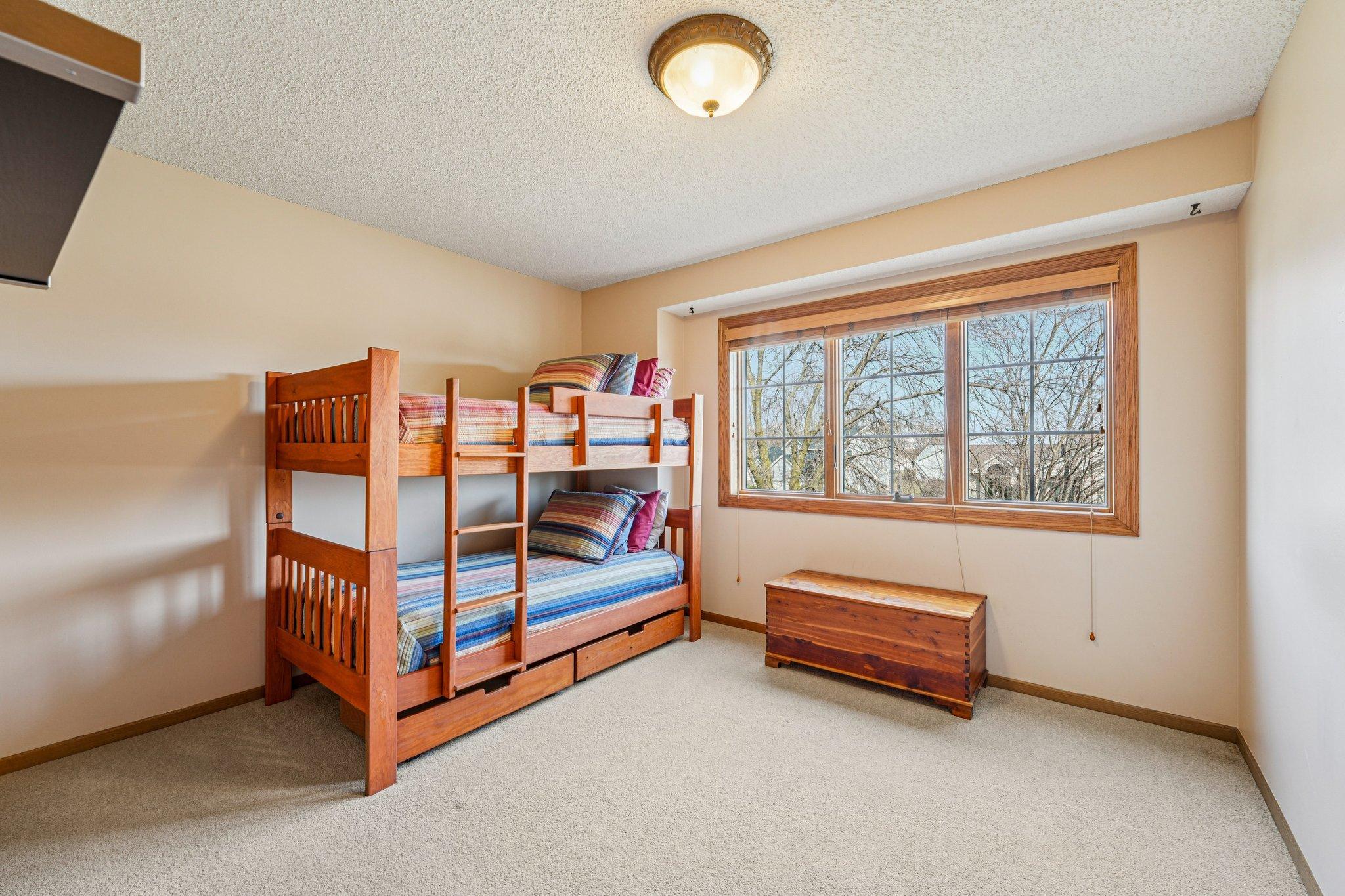 5669 Oak View Court Savage, MN 55378 - Photo 31 of 43