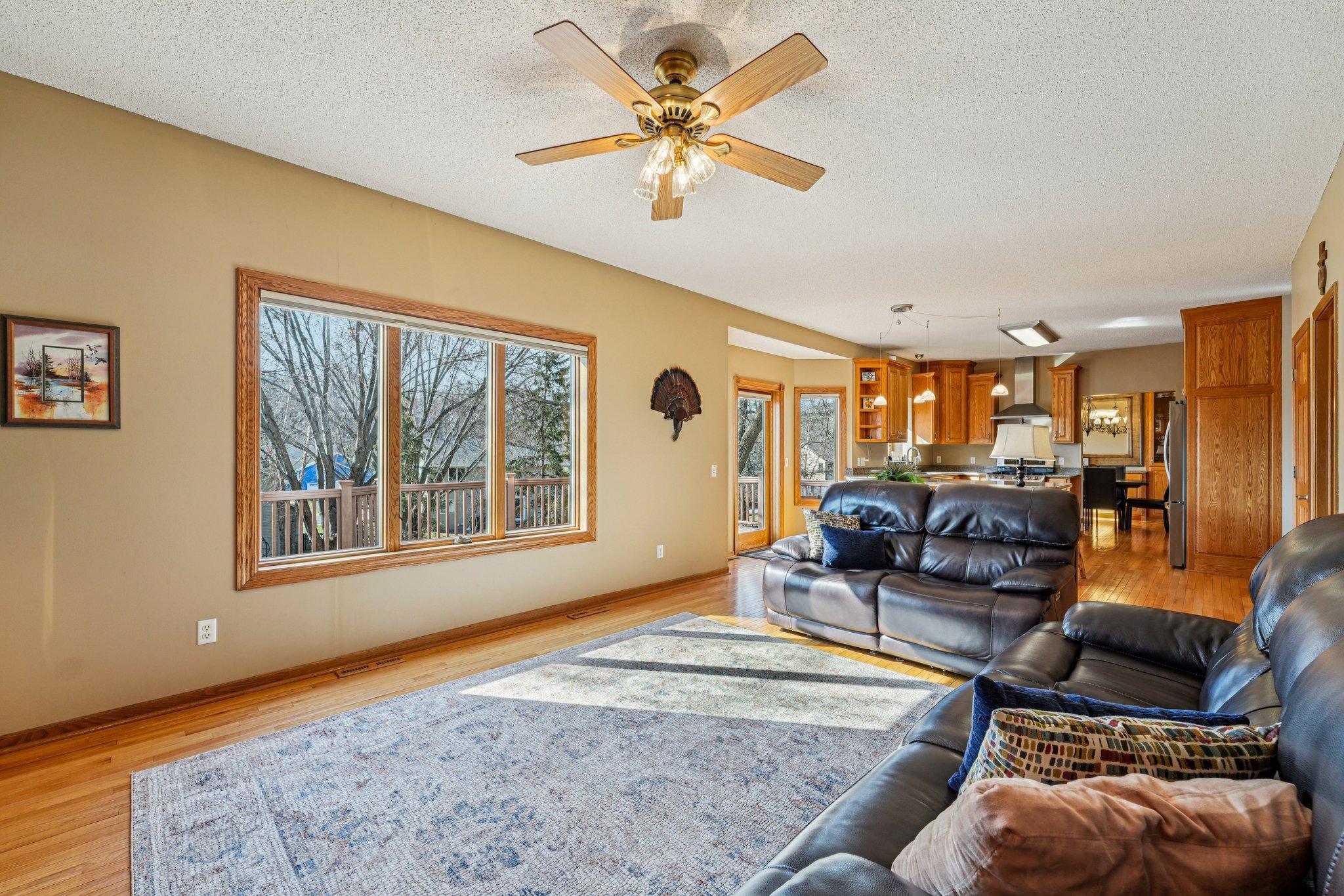 5669 Oak View Court Savage, MN 55378 - Photo 9 of 43