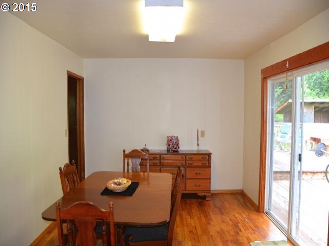 94643 Frontier Lane Coquille, OR 97423 - Photo 9 of 18