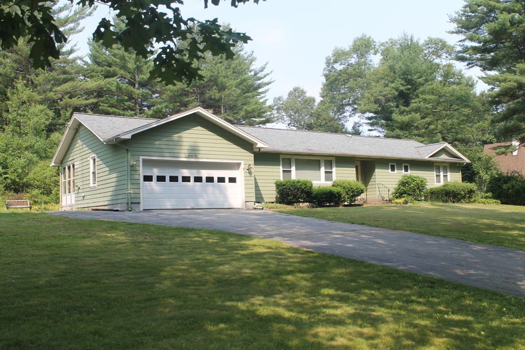29 Donnelly Road Spencer, MA 01562 - Photo 2 of 18 Gallery Image 2