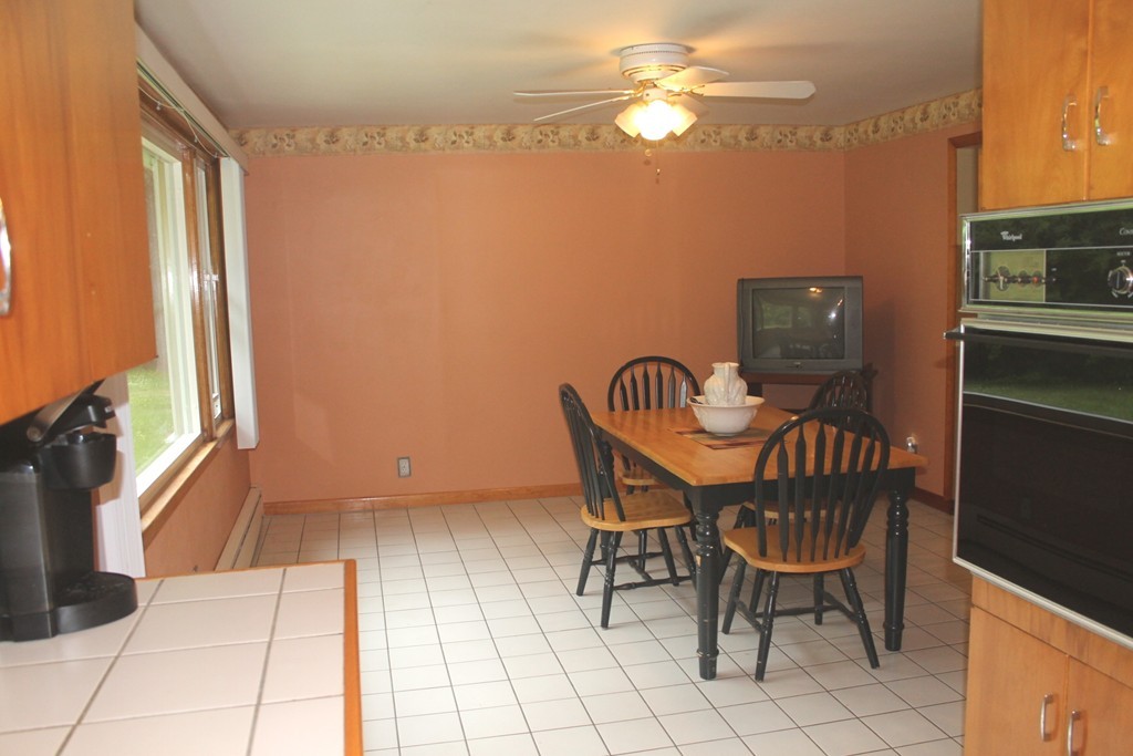 29 Donnelly Road Spencer, MA 01562 - Photo 8 of 18 Gallery Image 8