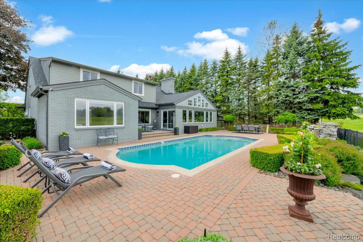 3816 West Maple Road Bloomfield Hills, MI 48301 - Photo 62 of 78 3816 W Maple_62.jpg