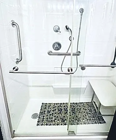 $215,000 | 192 Regency Park Drive, Unit 192, Agawam, MA 01001