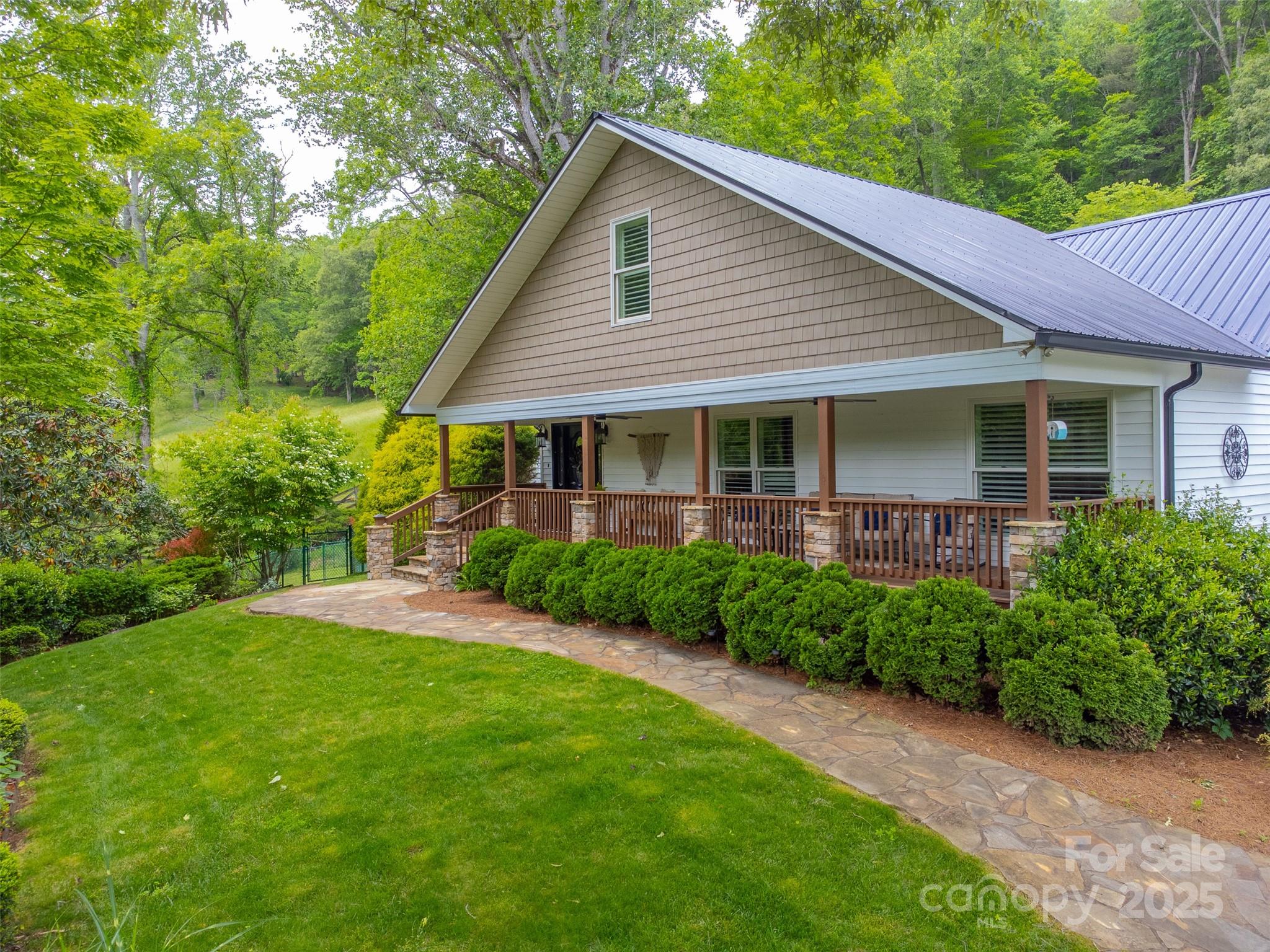 3407 Patton Road Franklin, NC 28734 - Photo 3 of 47 Gallery Image 3
