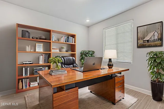 $349,998 | 824 Paseo Solar Drive, El Paso, TX 79928