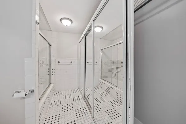 $999,900 | 84 Blue Hills Parkway, Milton, MA 02186