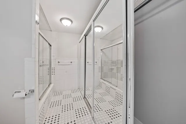 $999,890 | 84 Blue Hills Parkway, Milton, MA 02186