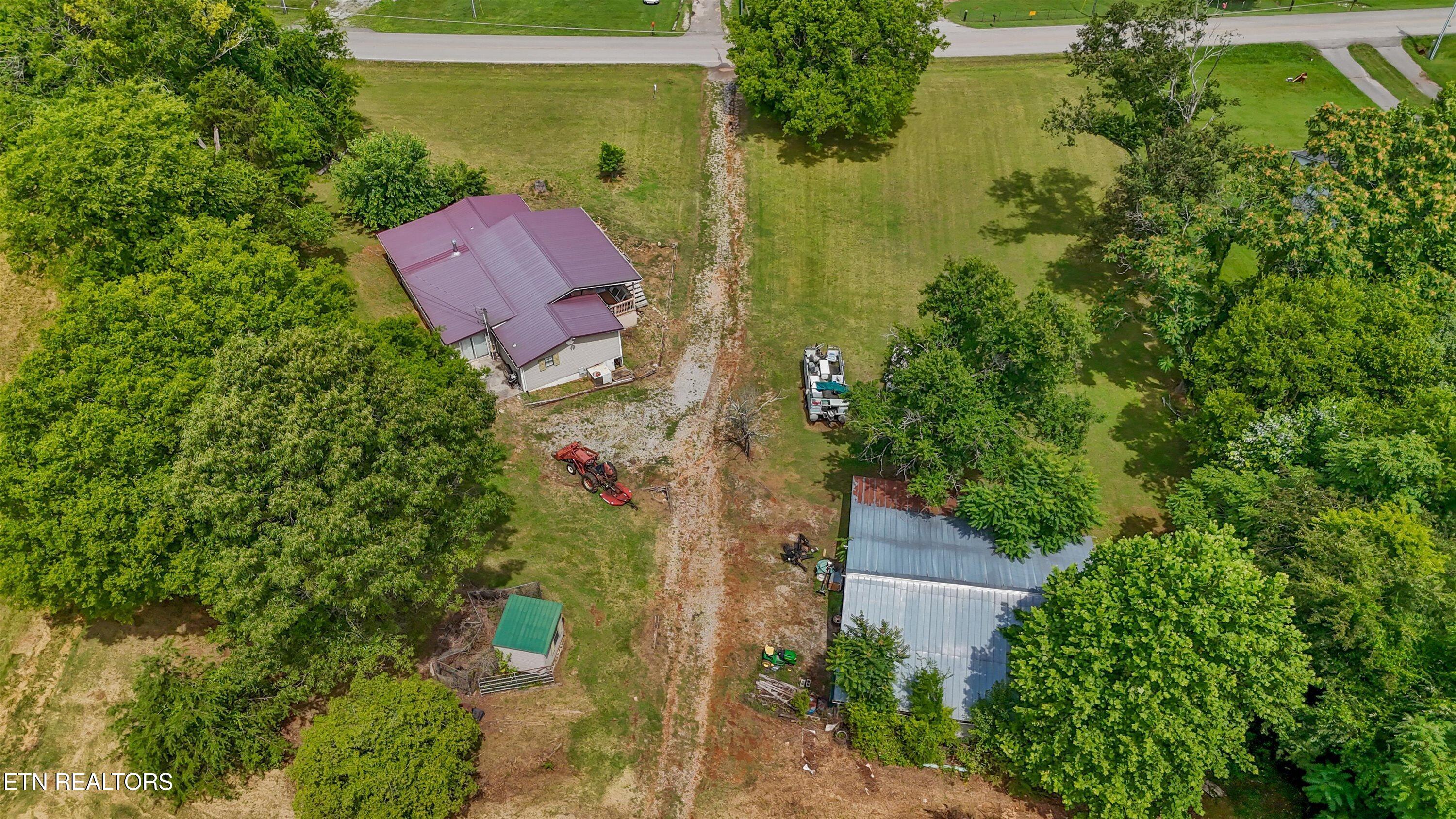 11066 Unitia Road Friendsville, TN 37737 - Photo 8 of 24 17-11066 Unitia Rd15