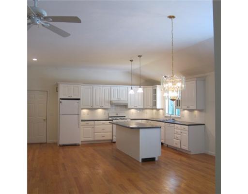 585 Emerys Bridge Road South Berwick, ME 03908 - Photo 9 of 25 Kitchen. Great Island and lighting
