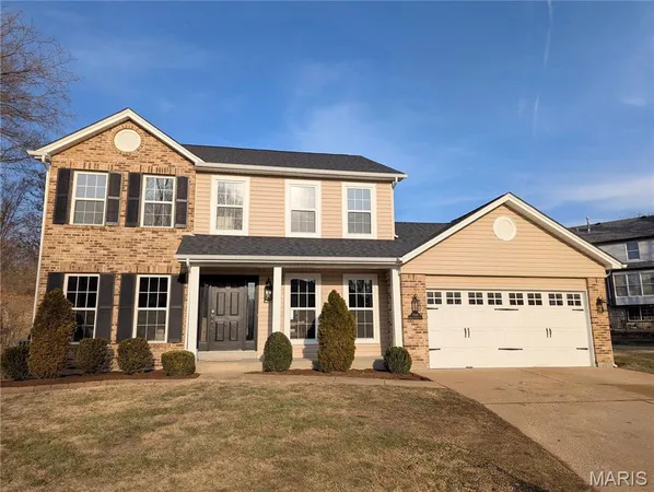 $400,000 | 7008 Willow Stream Court, Oakville, MO 63129