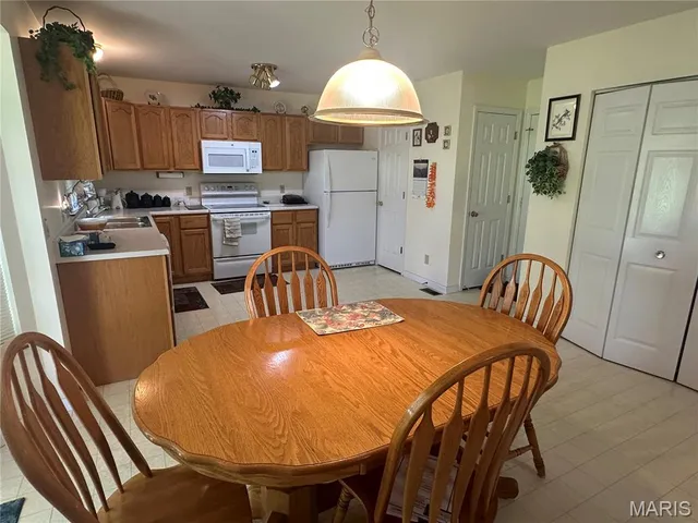 $314,500 | 107 Carrington Boulevard, Troy, MO 63379