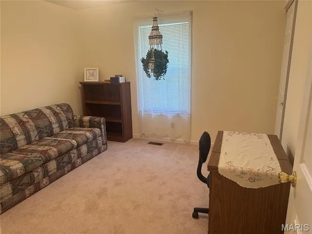 $314,500 | 107 Carrington Boulevard, Troy, MO 63379