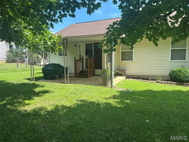 $314,500 | 107 Carrington Boulevard, Troy, MO 63379