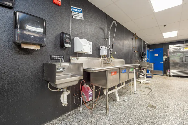 $995,000 | 1110 Minot Avenue, Auburn, ME 04210