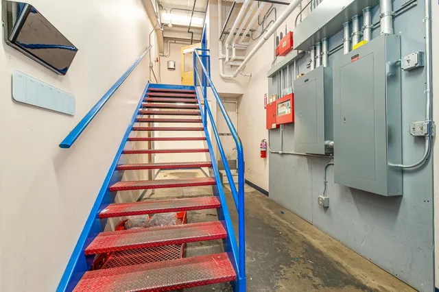 $995,000 | 1110 Minot Avenue, Auburn, ME 04210