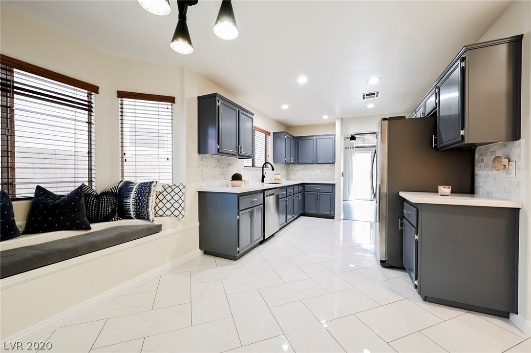 2312 Ramsgate Drive Henderson, NV 89074 - Photo 8 of 50 Gallery Image 8