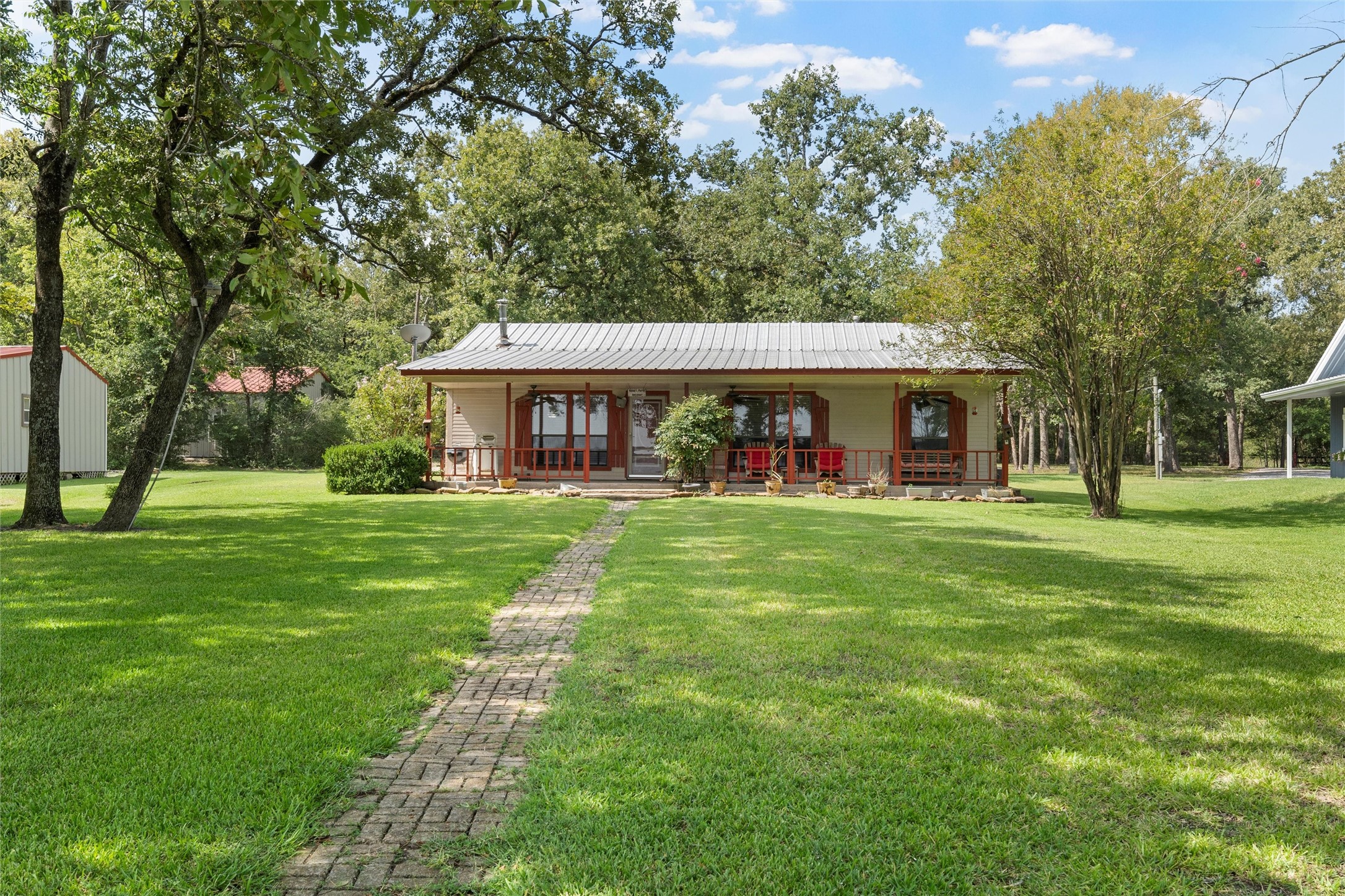 299 Lcr 763 Groesbeck, TX 76642 - Photo 29 of 48