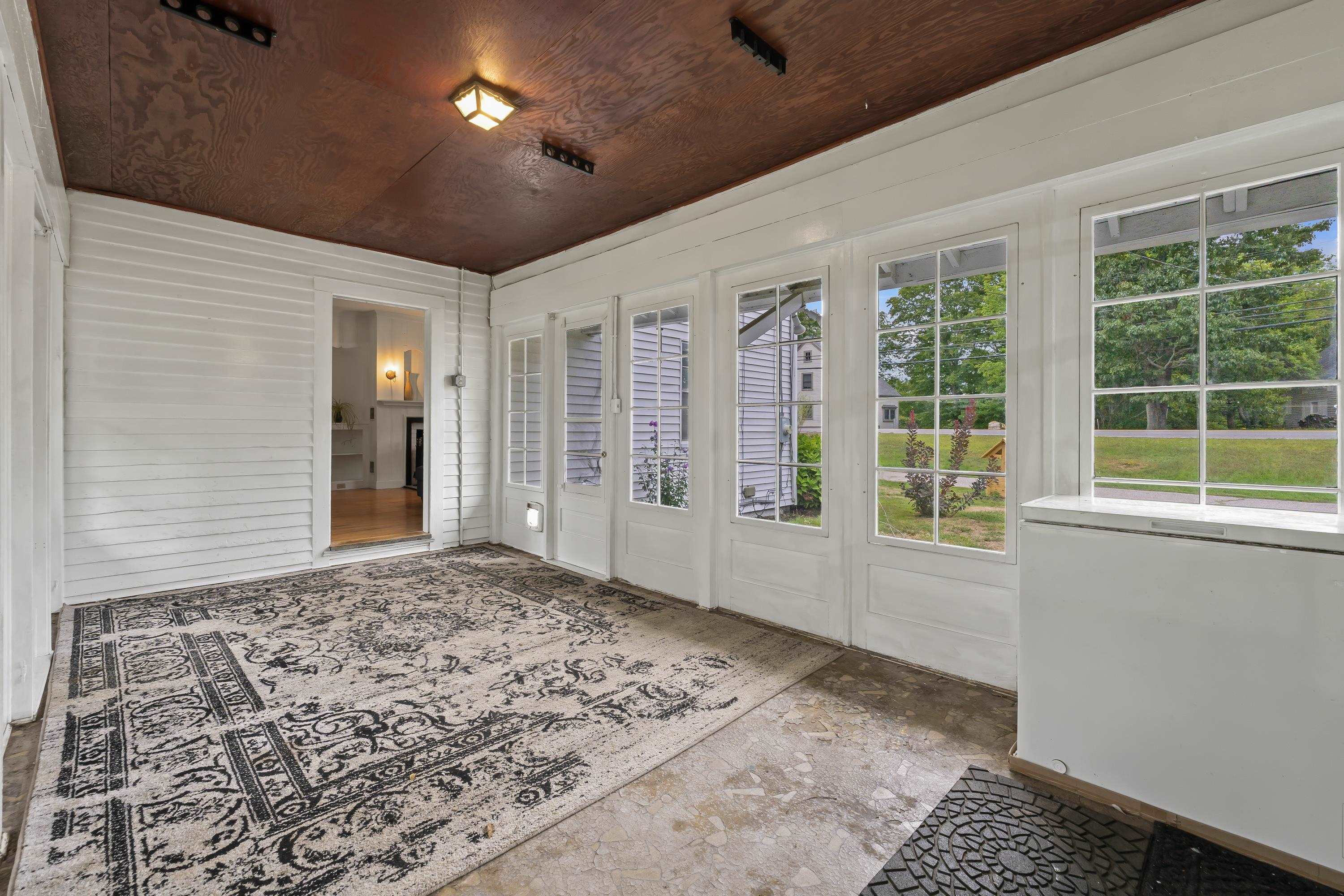 1639 State Road Eliot, ME 03903 - Photo 5 of 29